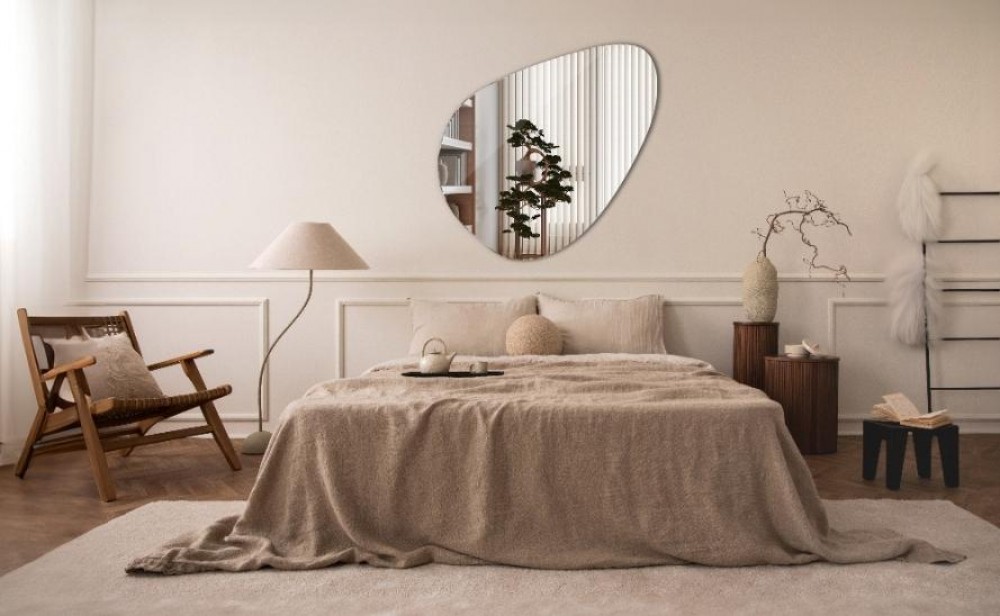 Zrkadlo v spálni a feng shui – kam ho zavesiť, aby pokojne spalo?